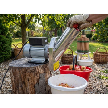 Crusher Strend Pro EFC-2, for fruits, 550 W, 1 lit., 200 kg/h., 43x22x33 cm