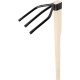 Hoe Strend Pro, 3-cornered, wooden handle 120 cm Hoe Strend Pro, 3-cornered, wooden handle 120 cm