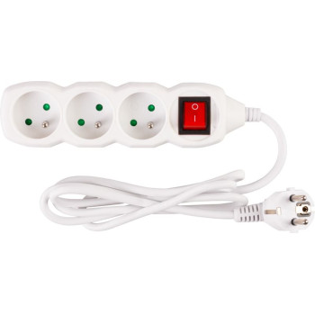 Pikendusjuhe lülitiga DG-F803B 1,5 m 3 pistikupesa