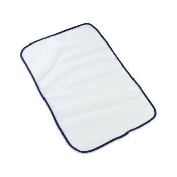 <p>An excellent helper for making it easier to iron delicate materials, resistant to temperatures up to 200°C, material 100% polyester, size 60 x 40 cm.</p>