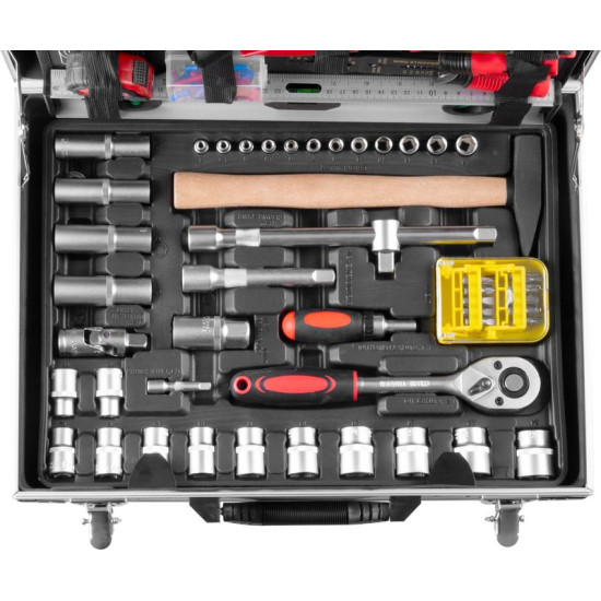Strend Pro tool set, 139 workshop, in a case Strend Pro tool set, 139 workshop, in a case