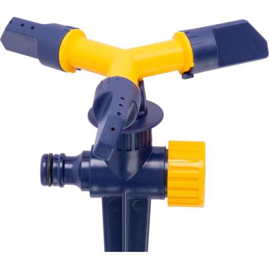 3-arm PVC Revolving DY101 Sprinkler with PVC spike