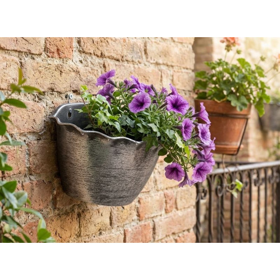 Strend Pro Wave planter, 26x18 cm, silver, metallic effect, hanging Strend Pro Wave planter, 26x18 cm, silver, metallic effect, hanging