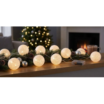 MagicHome Cotton Balls White chain, 10x LED warm white, PE/cotton, 2xAA, simple lighting, lighting, L-1.35 m MagicHome Cotton Balls White chain, 10x LED warm white, PE/cotton, 2xAA, simple lighting, lighting, L-1.35 m