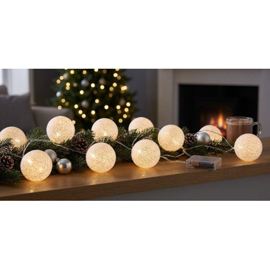 MagicHome Cotton Balls White chain, 10x LED warm white, PE/cotton, 2xAA, simple lighting, lighting, L-1.35 m MagicHome Cotton Balls White chain, 10x LED warm white, PE/cotton, 2xAA, simple lighting, lighting, L-1.35 m