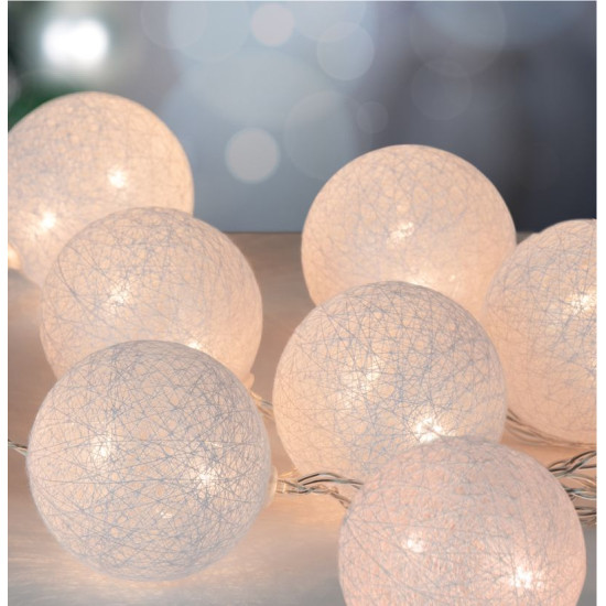 MagicHome Cotton Balls White chain, 10x LED warm white, PE/cotton, 2xAA, simple lighting, lighting, L-1.35 m MagicHome Cotton Balls White chain, 10x LED warm white, PE/cotton, 2xAA, simple lighting, lighting, L-1.35 m
