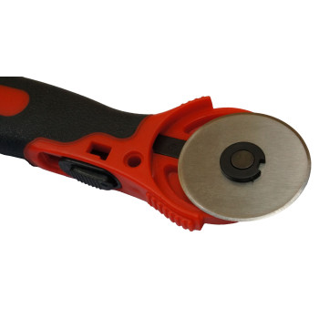 45 mm lõikenuga kanga jaoks